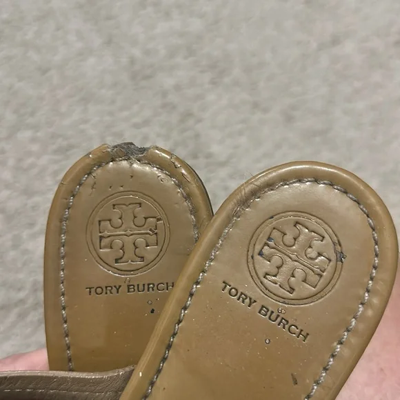 Tory Burch 
MILLER SANDAL - Picture 4 of 4